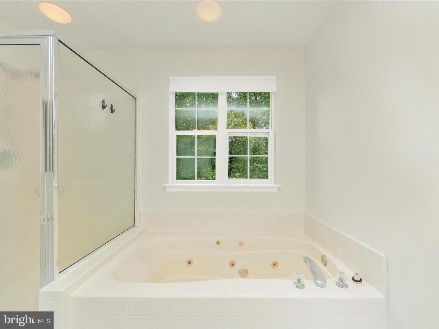 105 Hillsmere Court photo 30