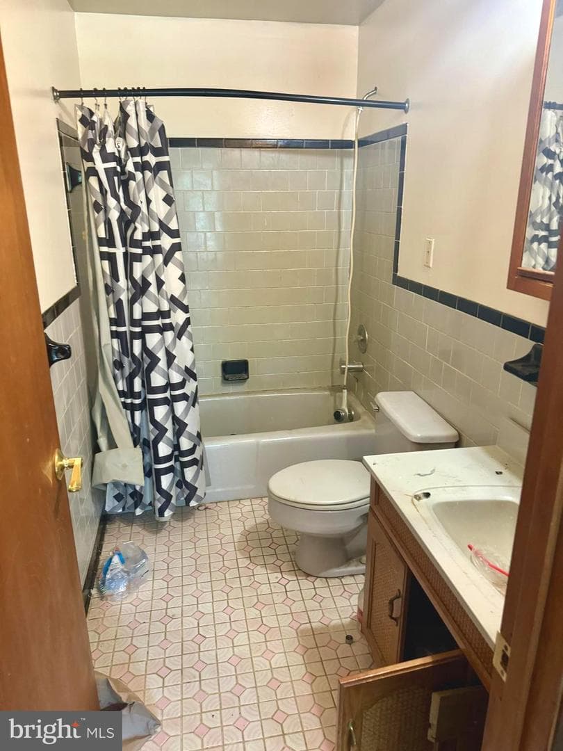 1567 Colony Road photo 4