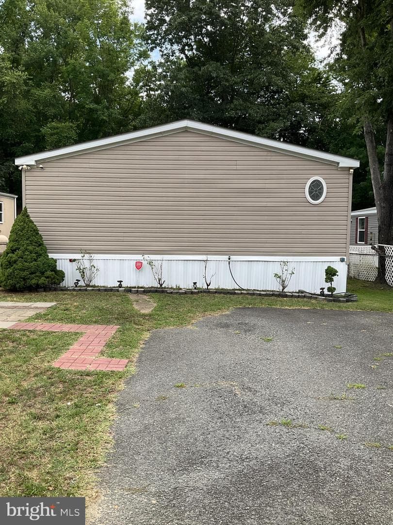 156 Jaguar Drive photo 22