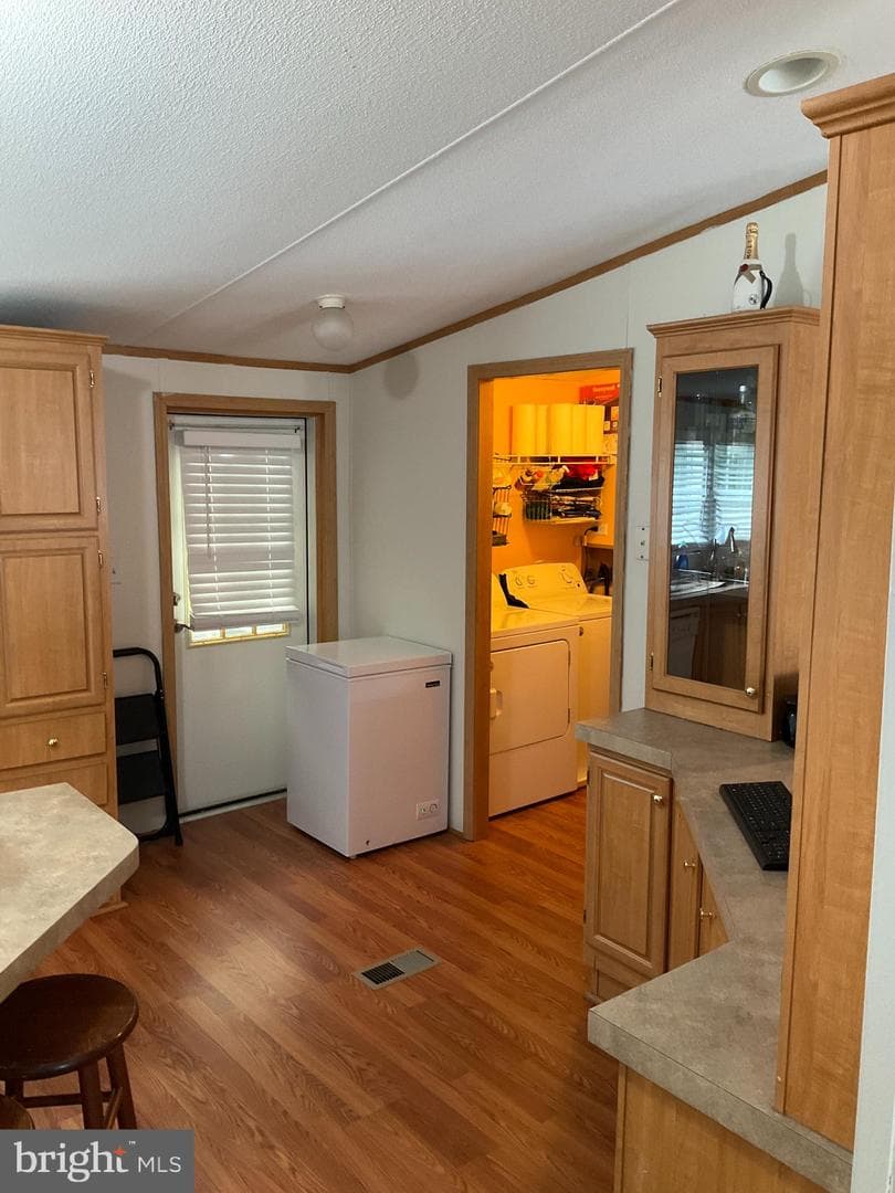 156 Jaguar Drive photo 8