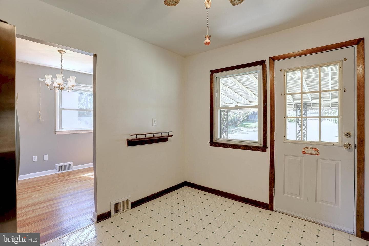 8434 Bay Drive photo 13