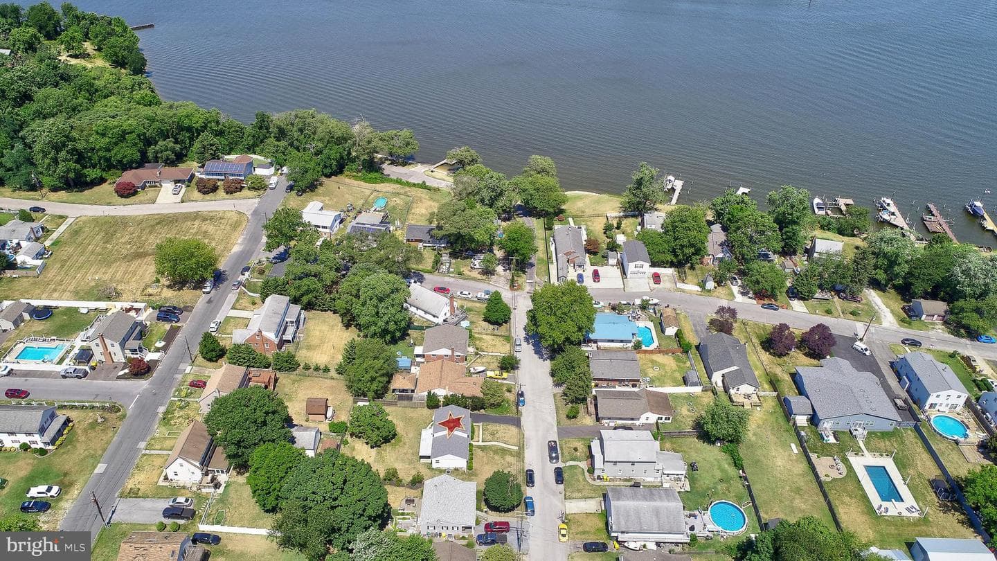 8434 Bay Drive photo 48