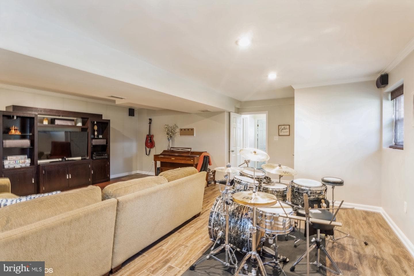 602 Edwards Road photo 28