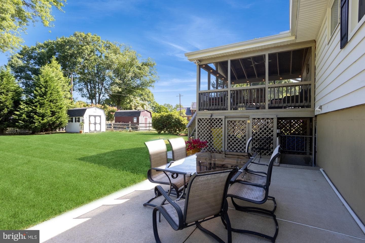 602 Edwards Road photo 34