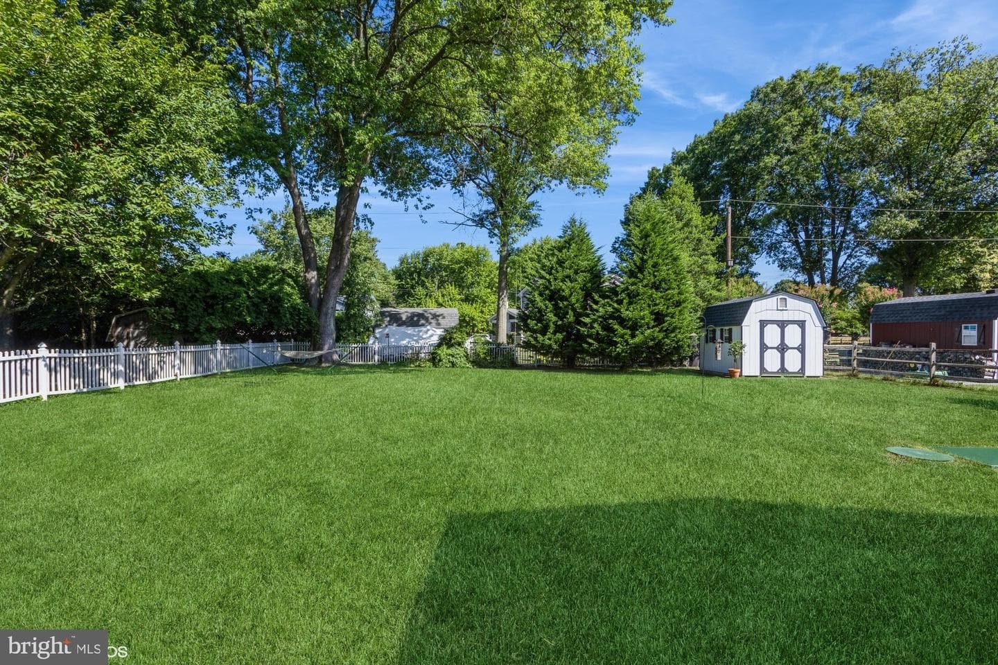 602 Edwards Road photo 36