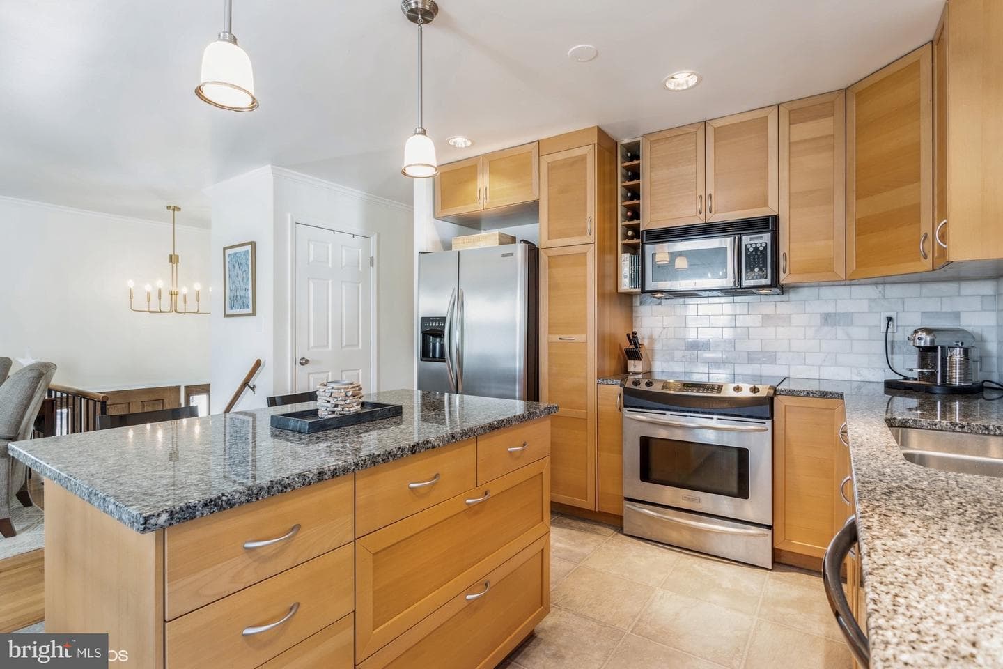 602 Edwards Road photo 8