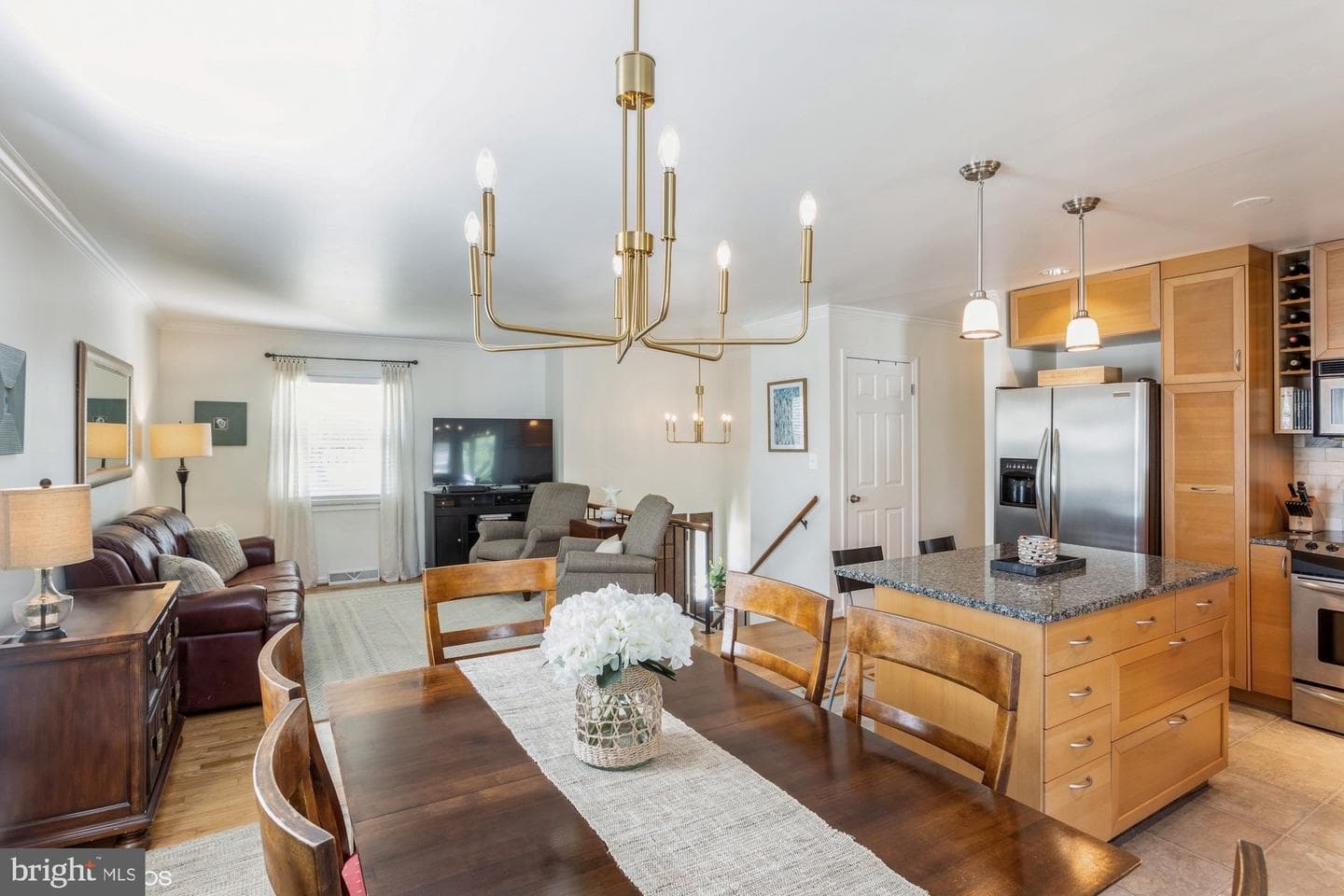 602 Edwards Road photo 9
