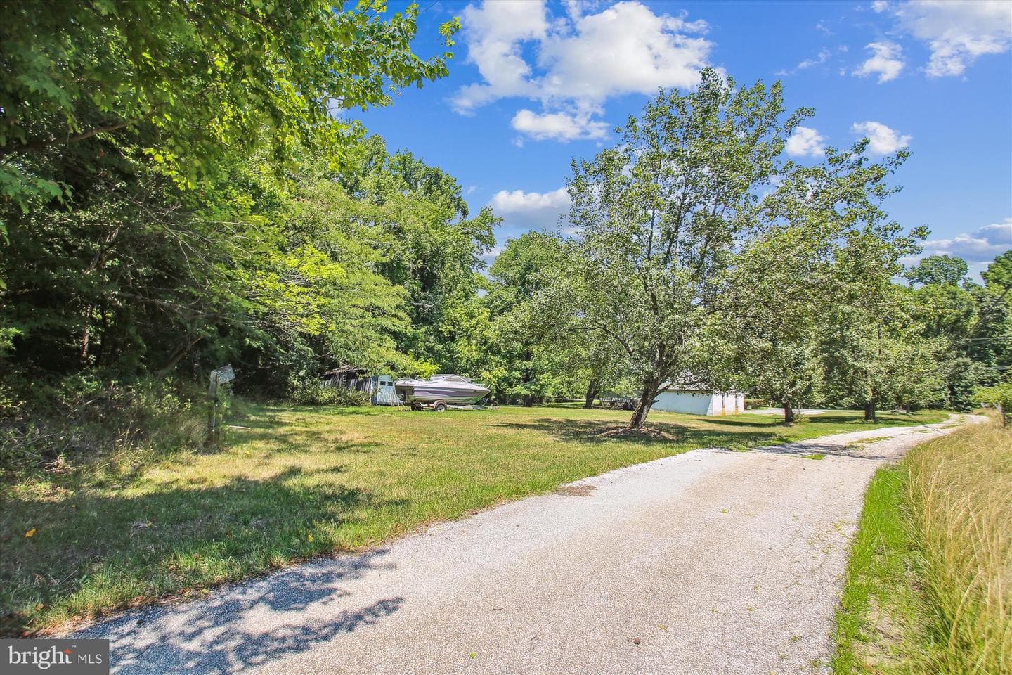 729 Annapolis Neck Road photo 3
