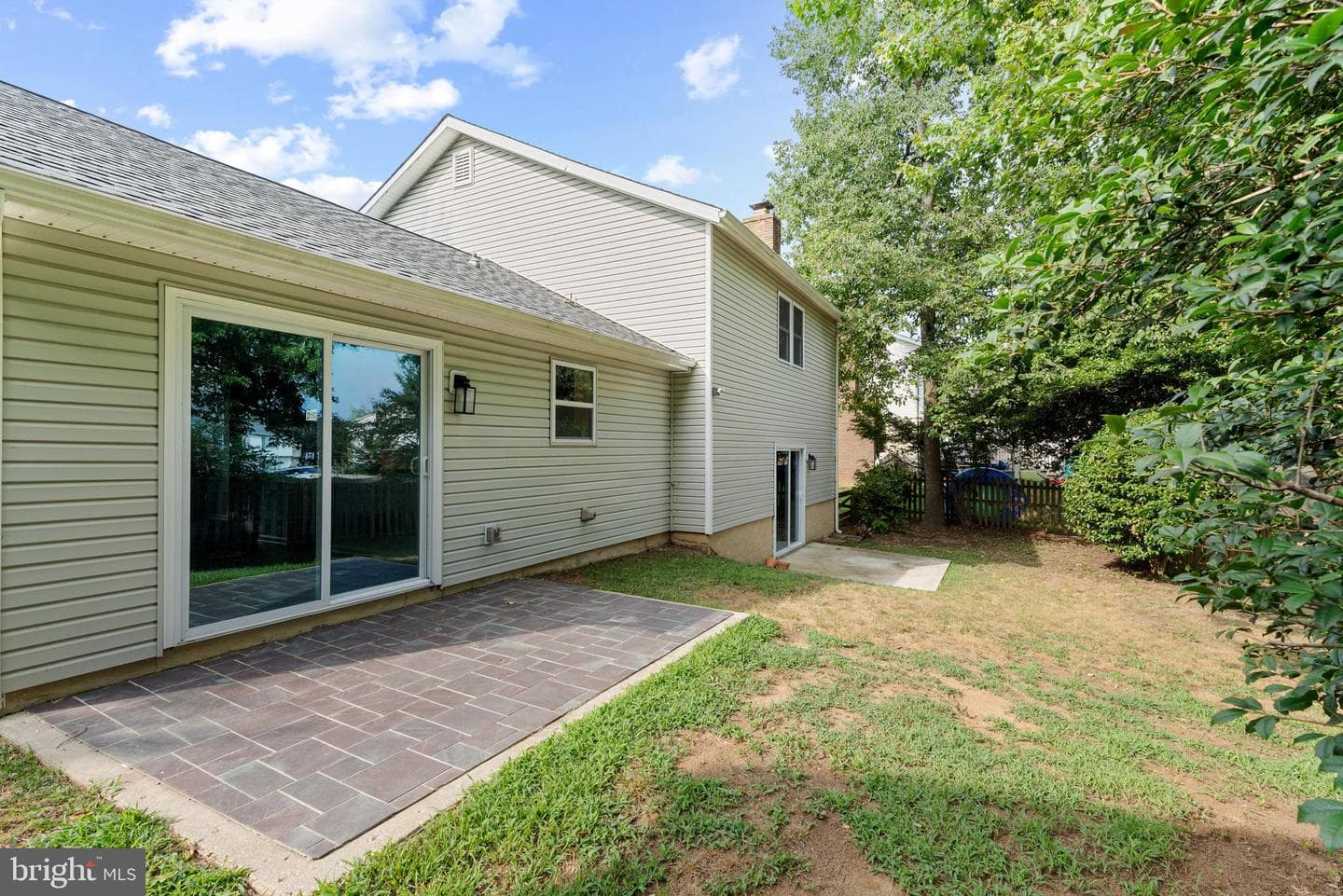 954 Seahorse Court photo 13