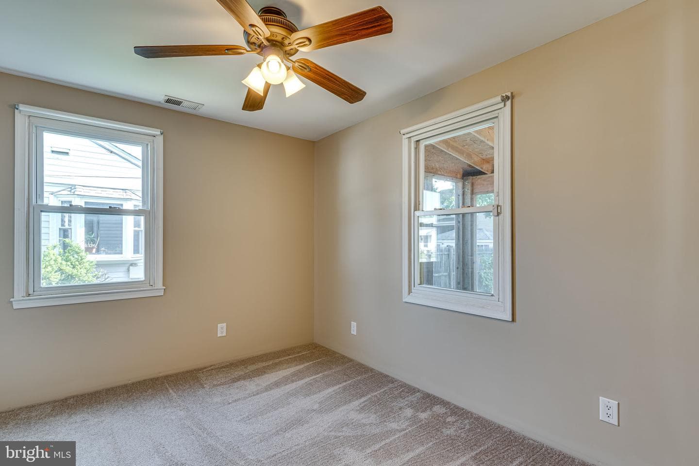 553 Munroe Circle photo 13