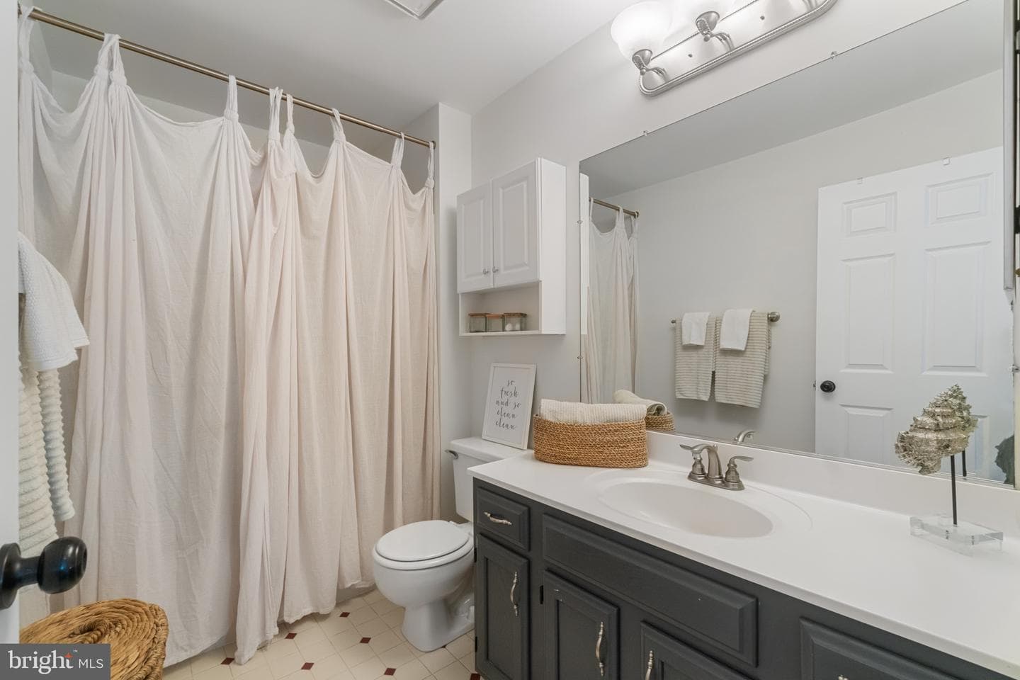1432 Oak Bluff Road photo 30