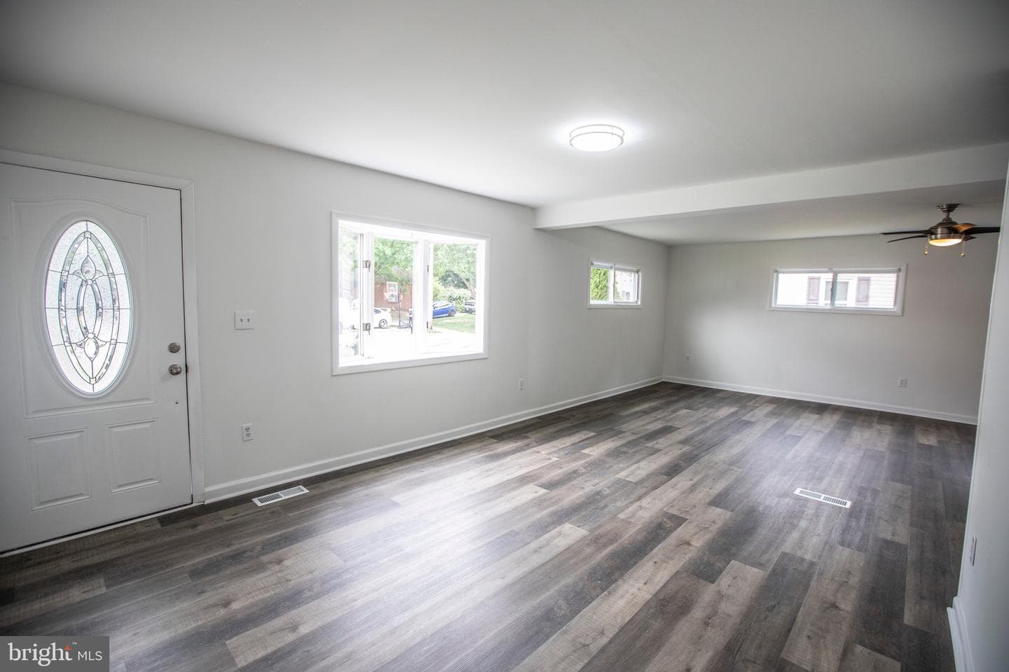 902 Sunny Brook Court photo 7