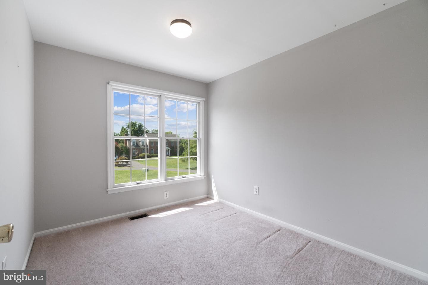 5 Poplar Point Road photo 25
