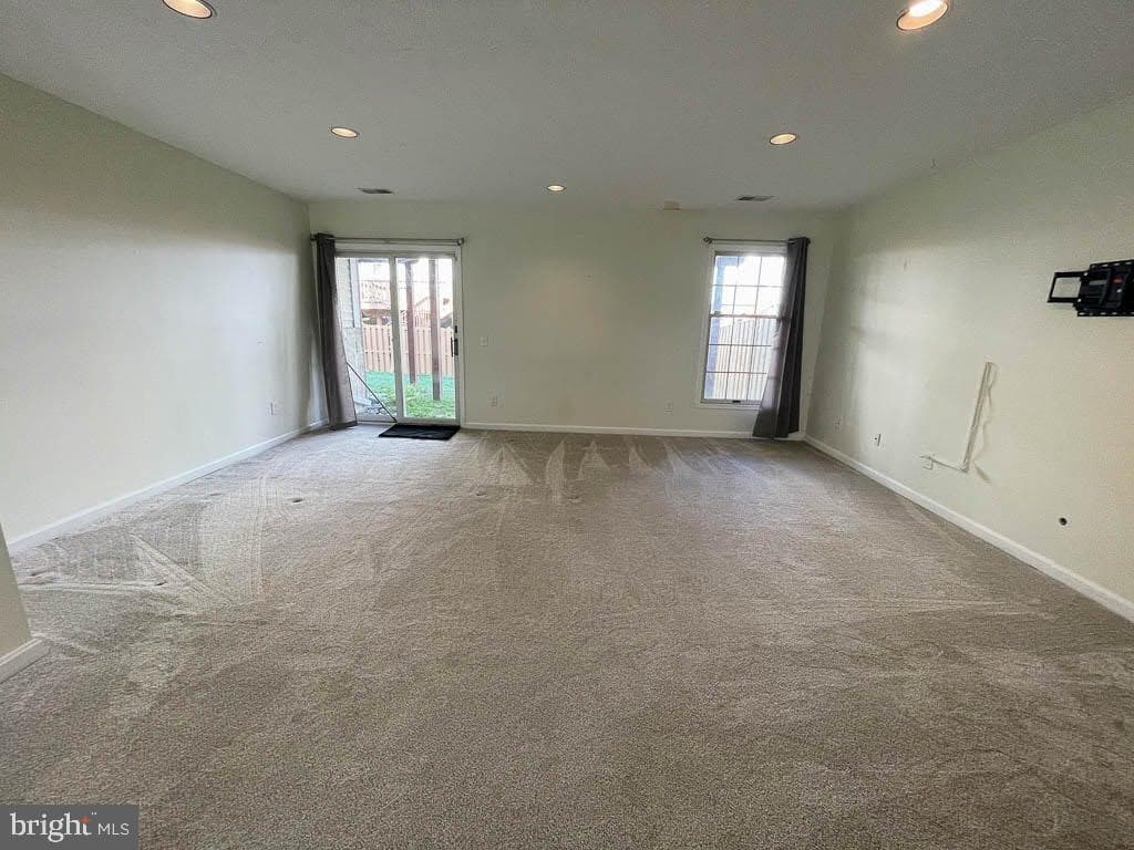 288 Saint Michaels Circle photo 32