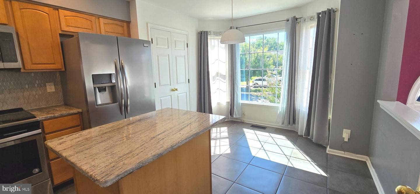 288 Saint Michaels Circle photo 7
