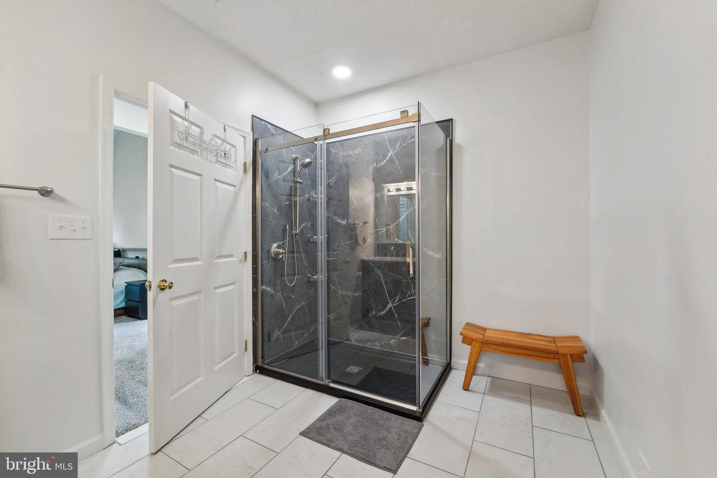 2406 Chestnut Terrace Court #303 photo 18