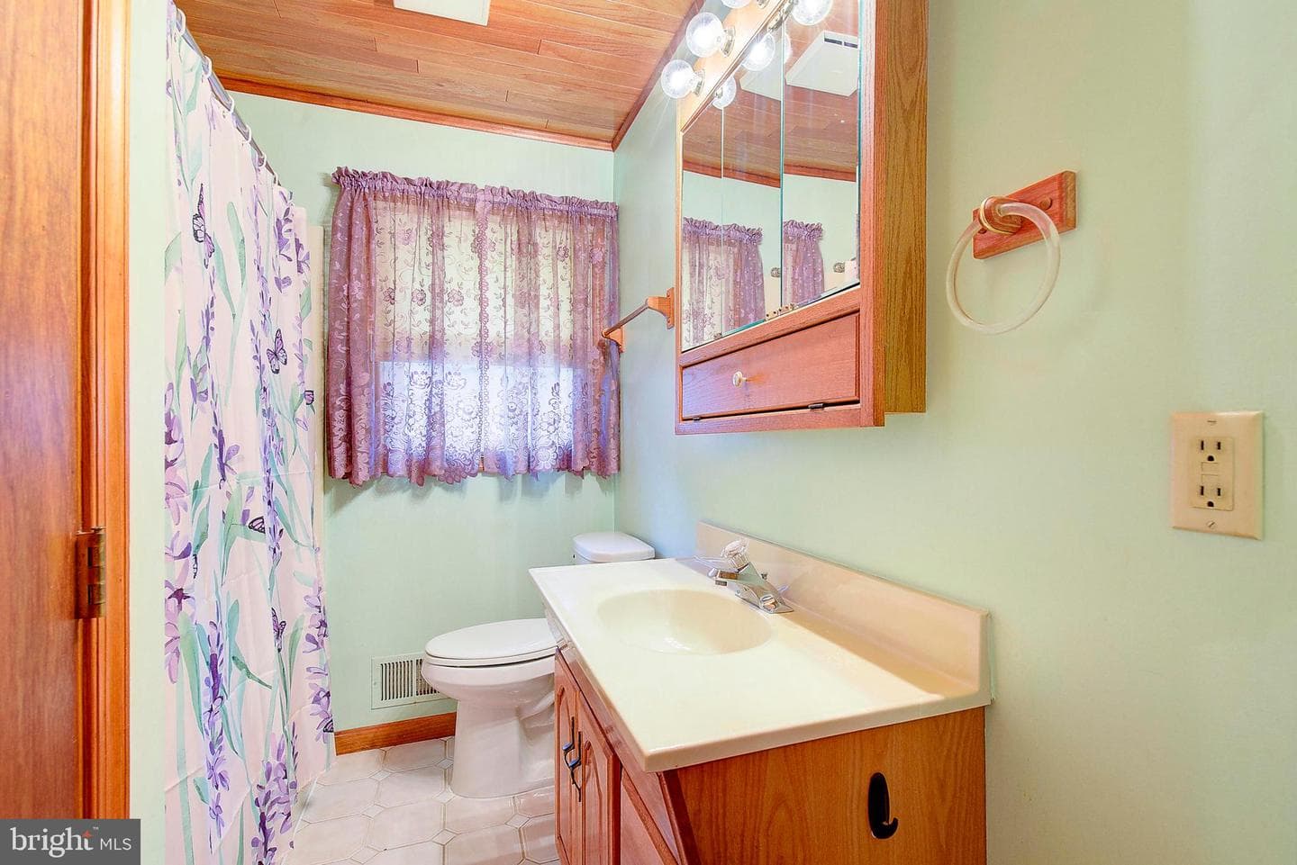 413 Holy Cross Road photo 19