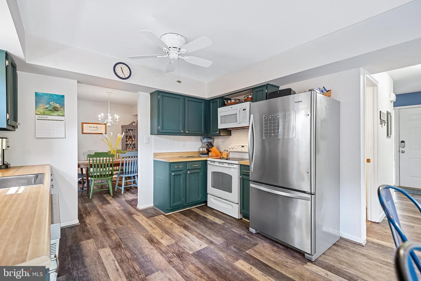 785 Blenheim Court photo 8