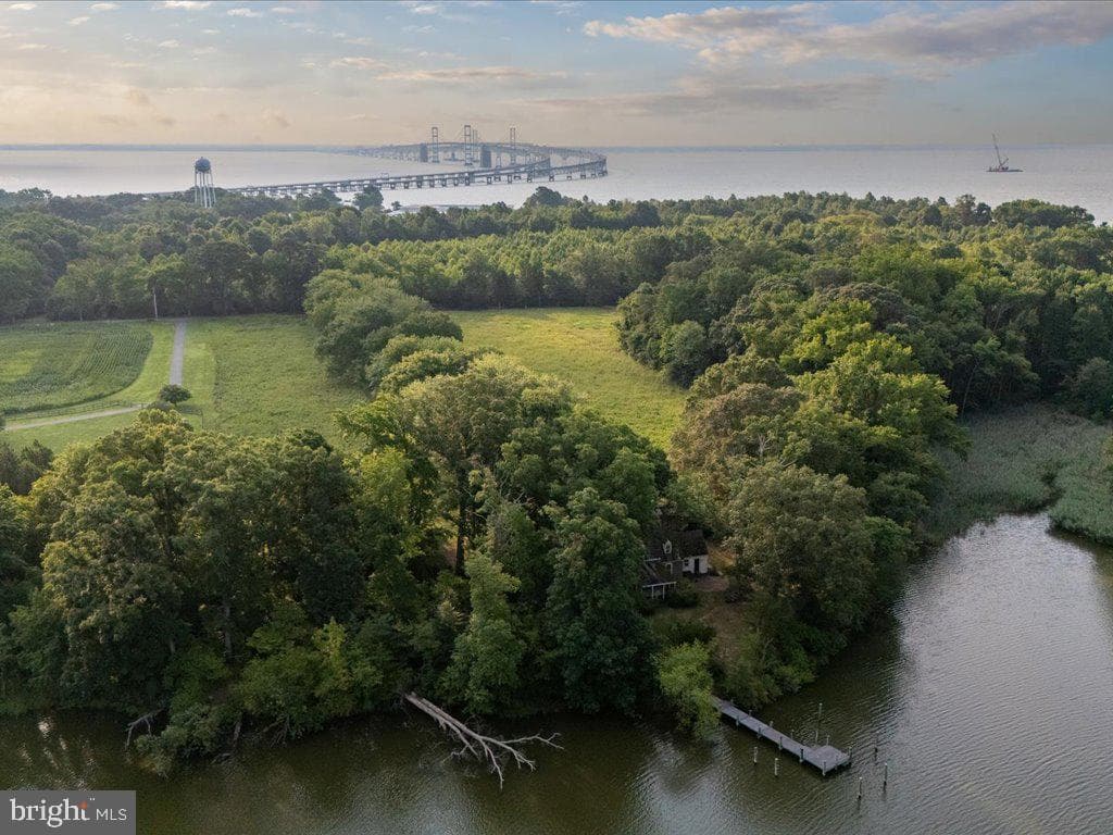 1718 Holly Beach Farm Road photo 15