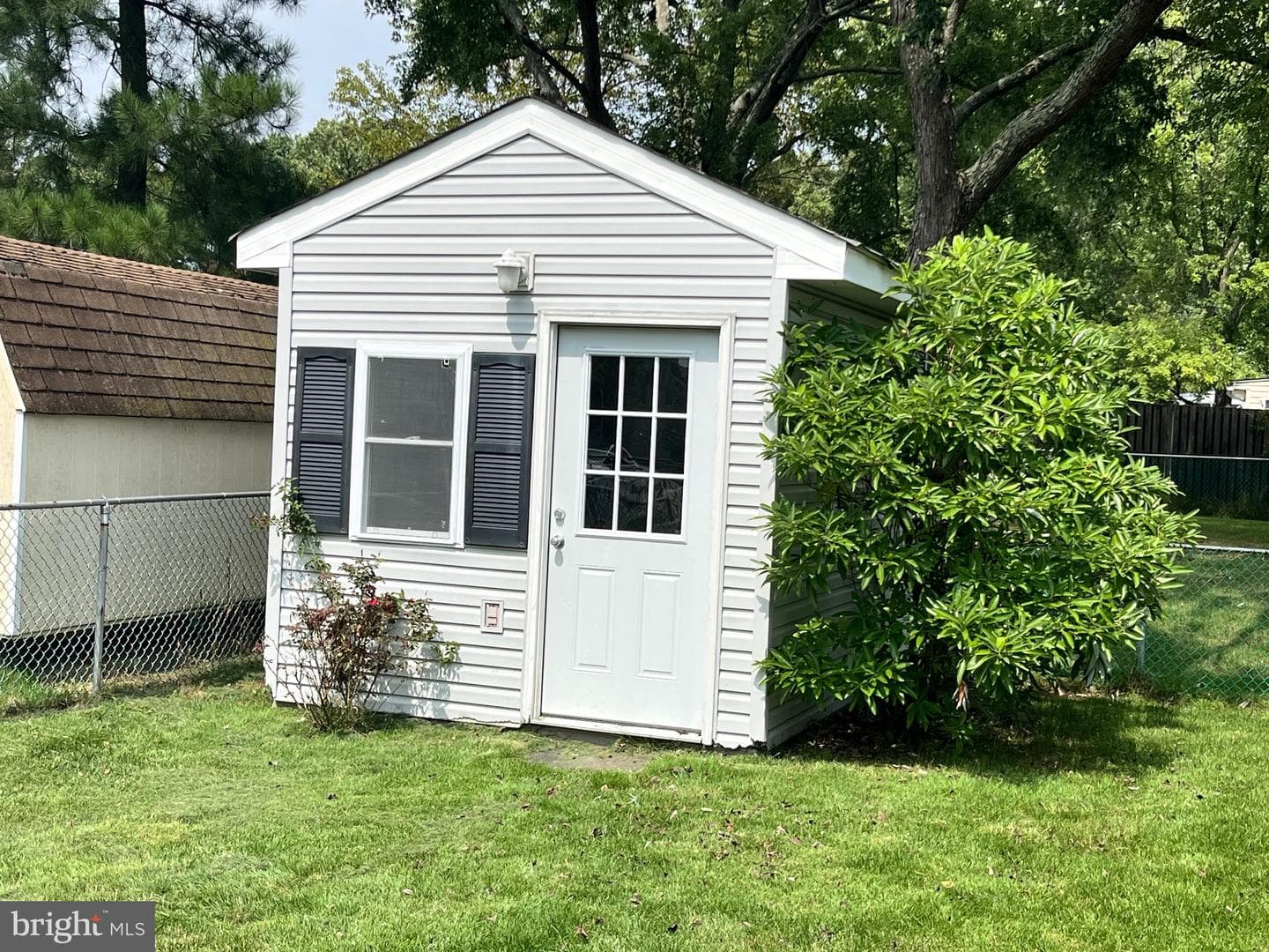 990 Sunny Court photo 21