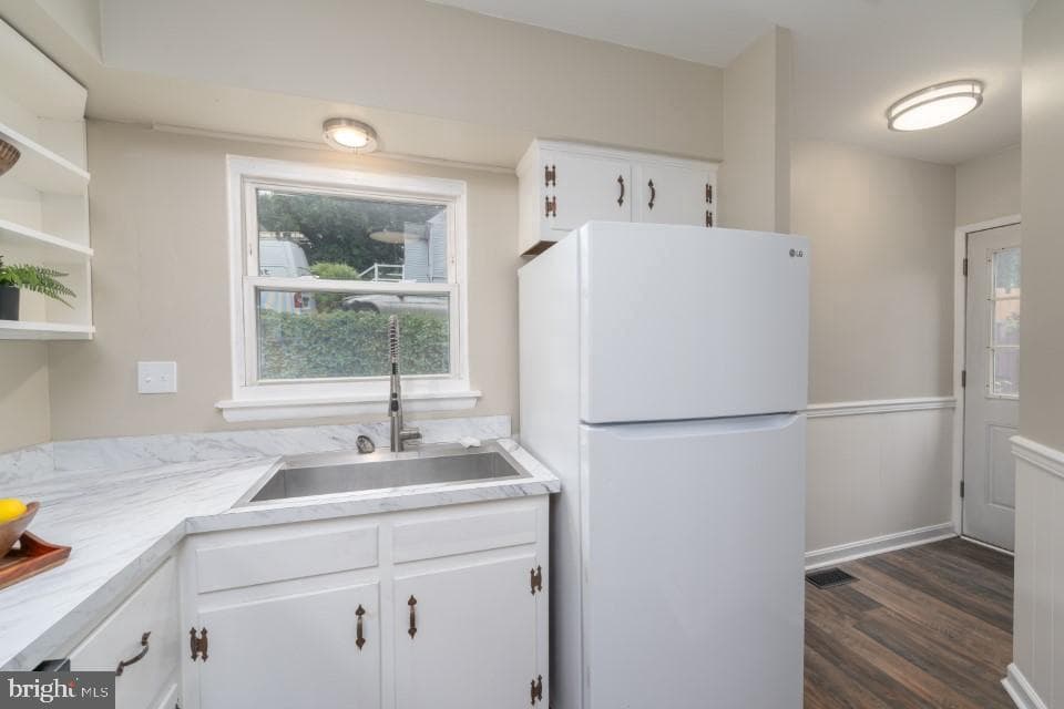 7126 Baltimore Annapolis Boulevard photo 13