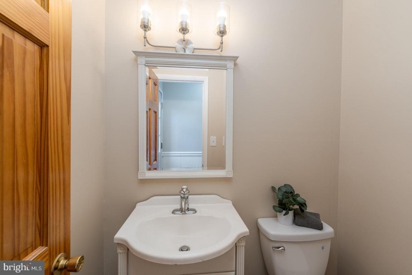 7126 Baltimore Annapolis Boulevard photo 15