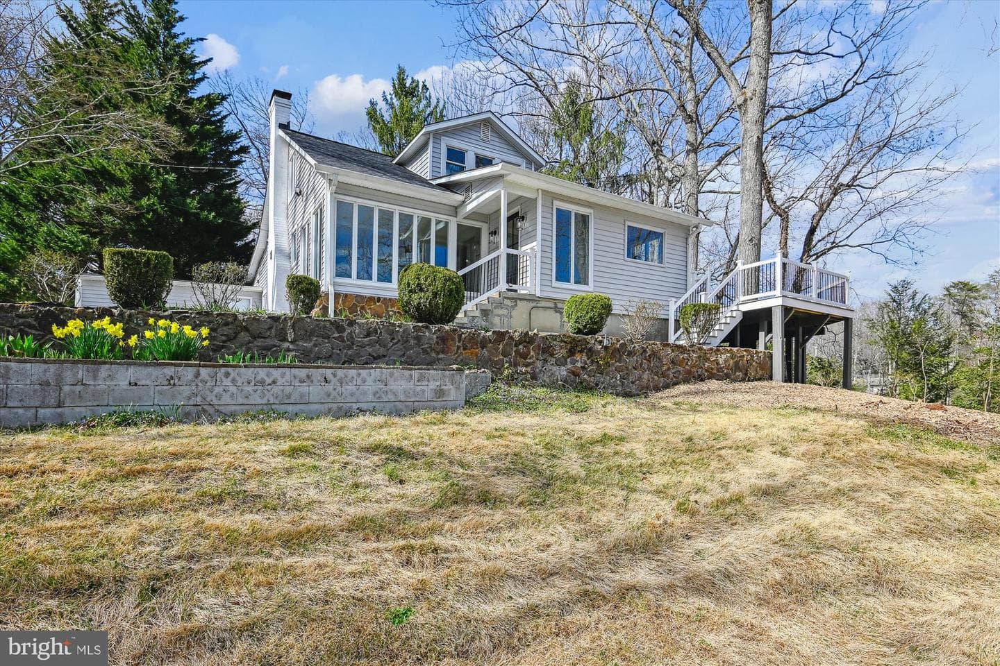 616 Lakeland Road S photo 12