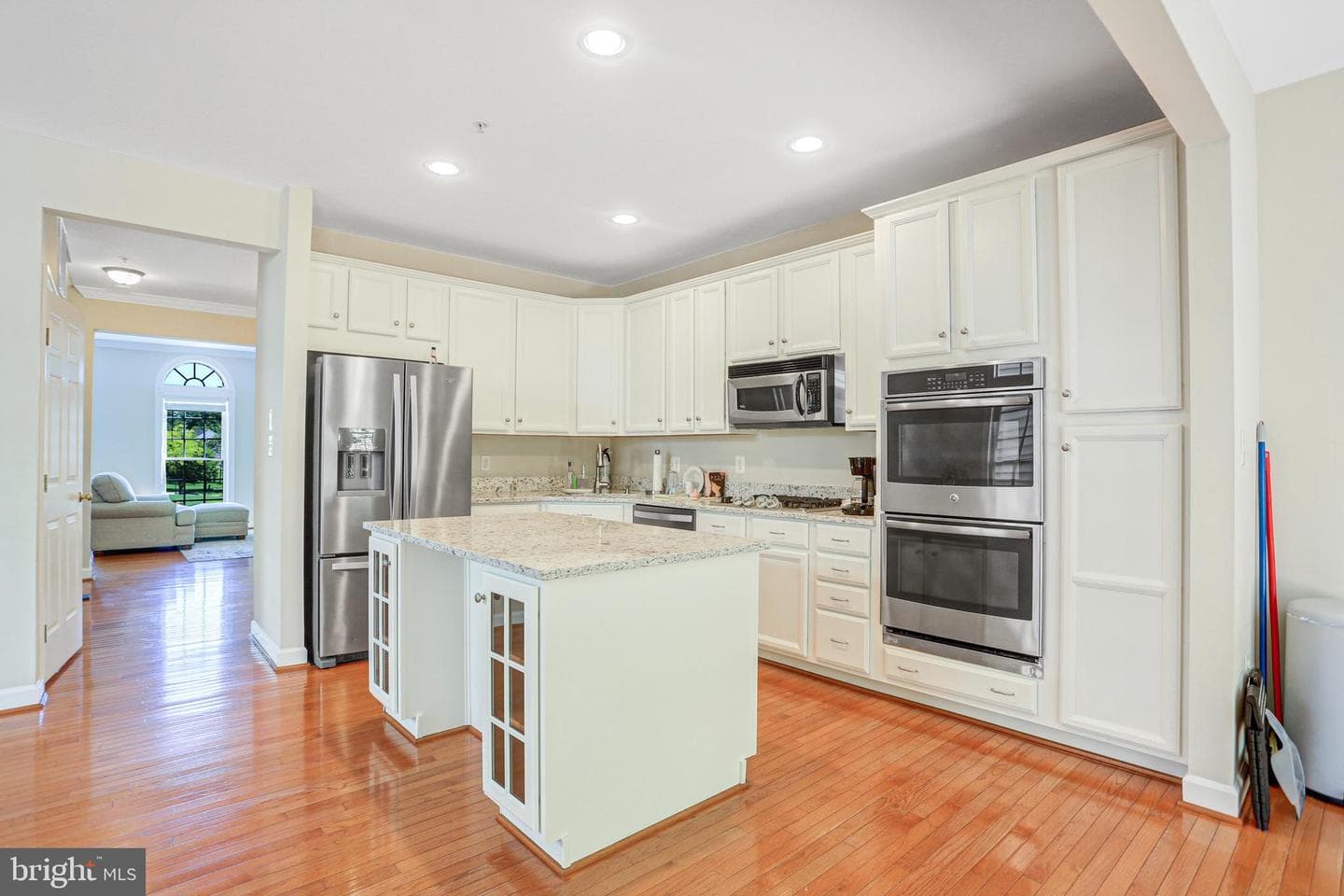 1512 Penzance Way photo 13
