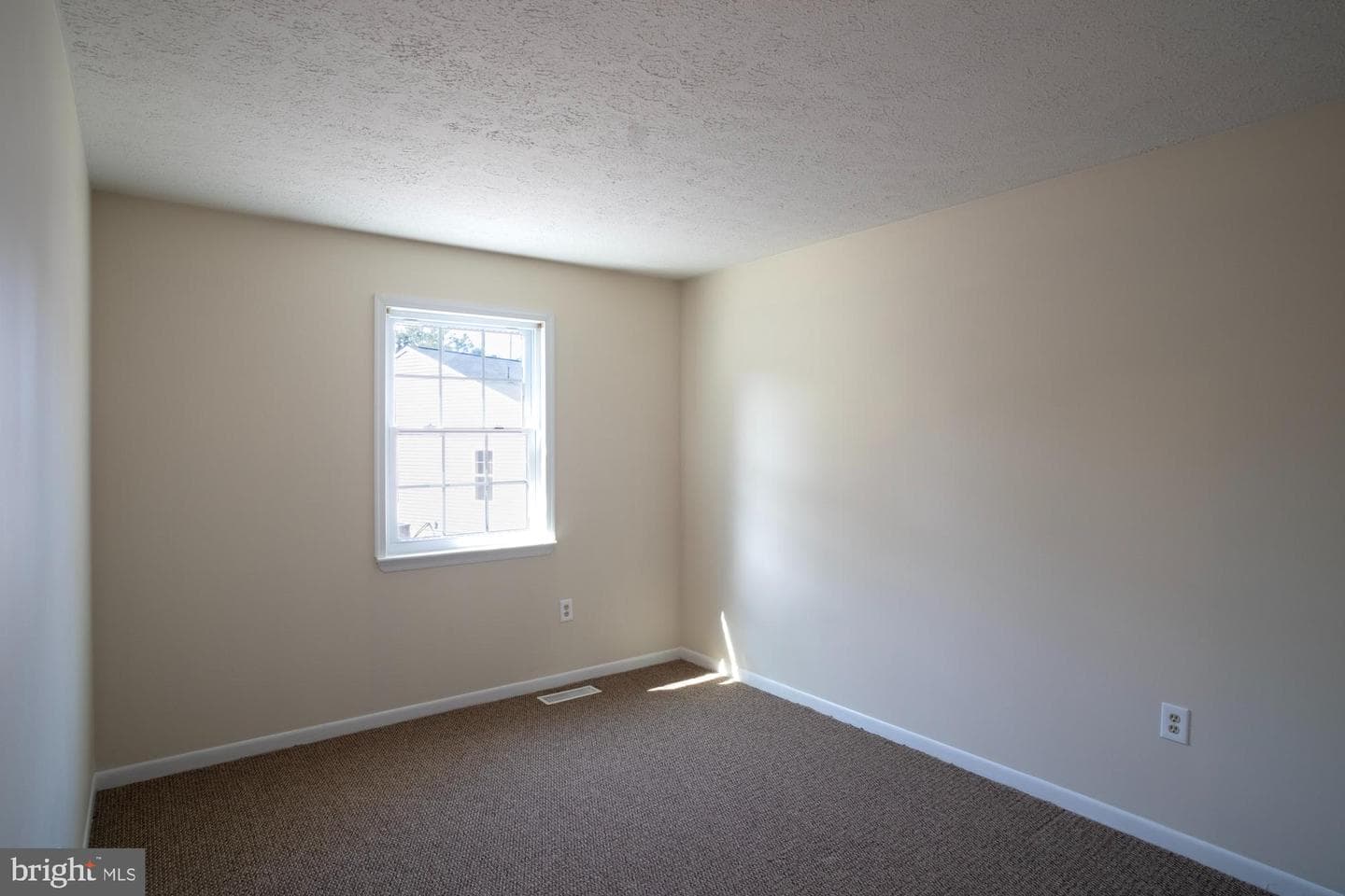 8234 Roanoke Court photo 21