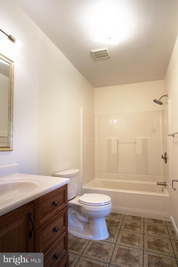 8234 Roanoke Court photo 24