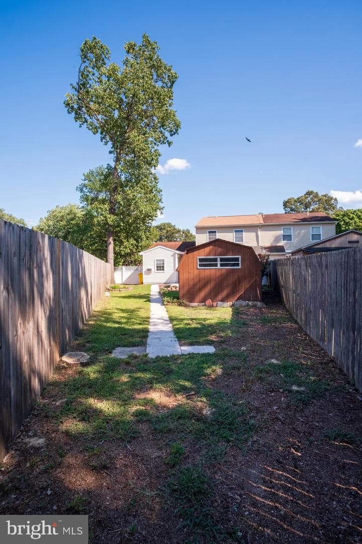 8234 Roanoke Court photo 29