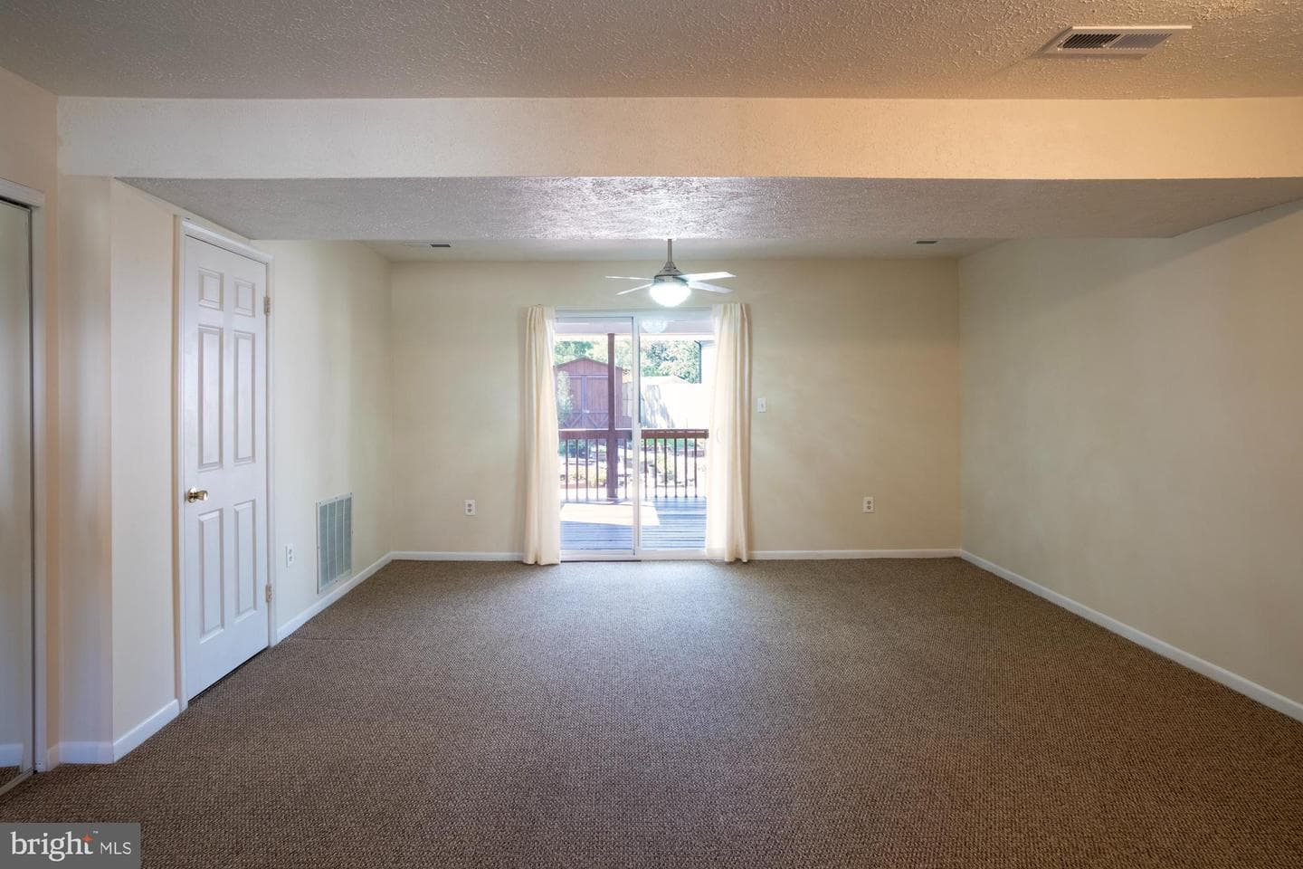 8234 Roanoke Court photo 8
