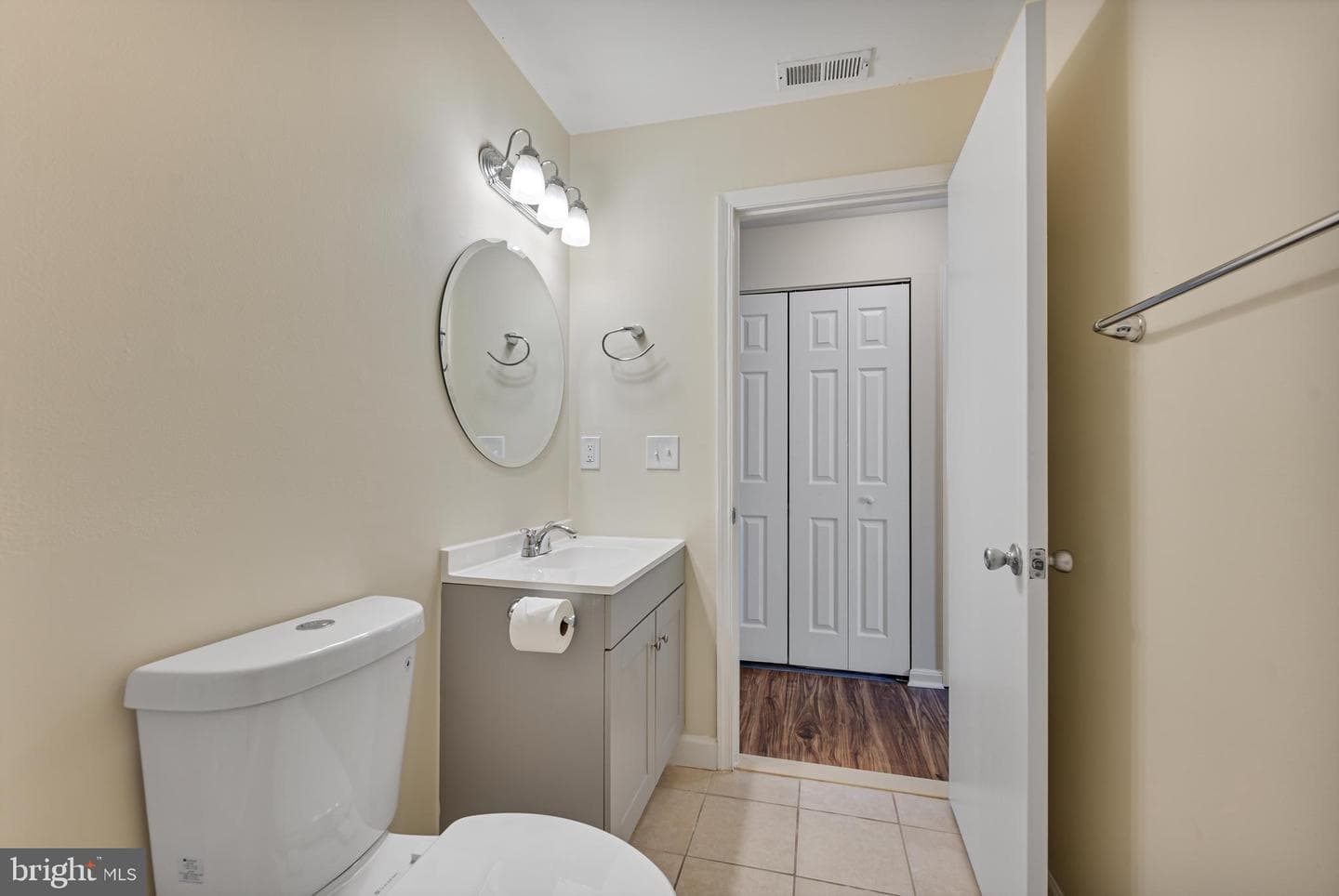 206 Spring Maiden Court #204 photo 12