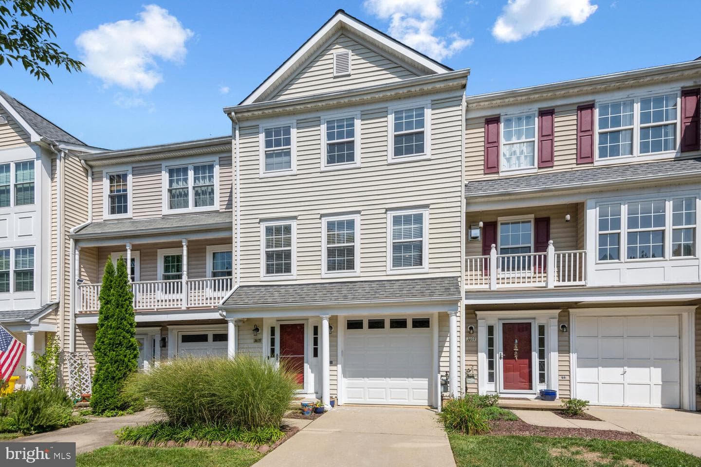 1405 Anna Marie Court photo 2