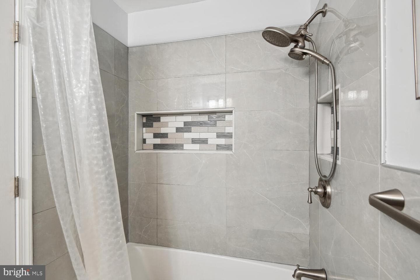 1405 Anna Marie Court photo 27