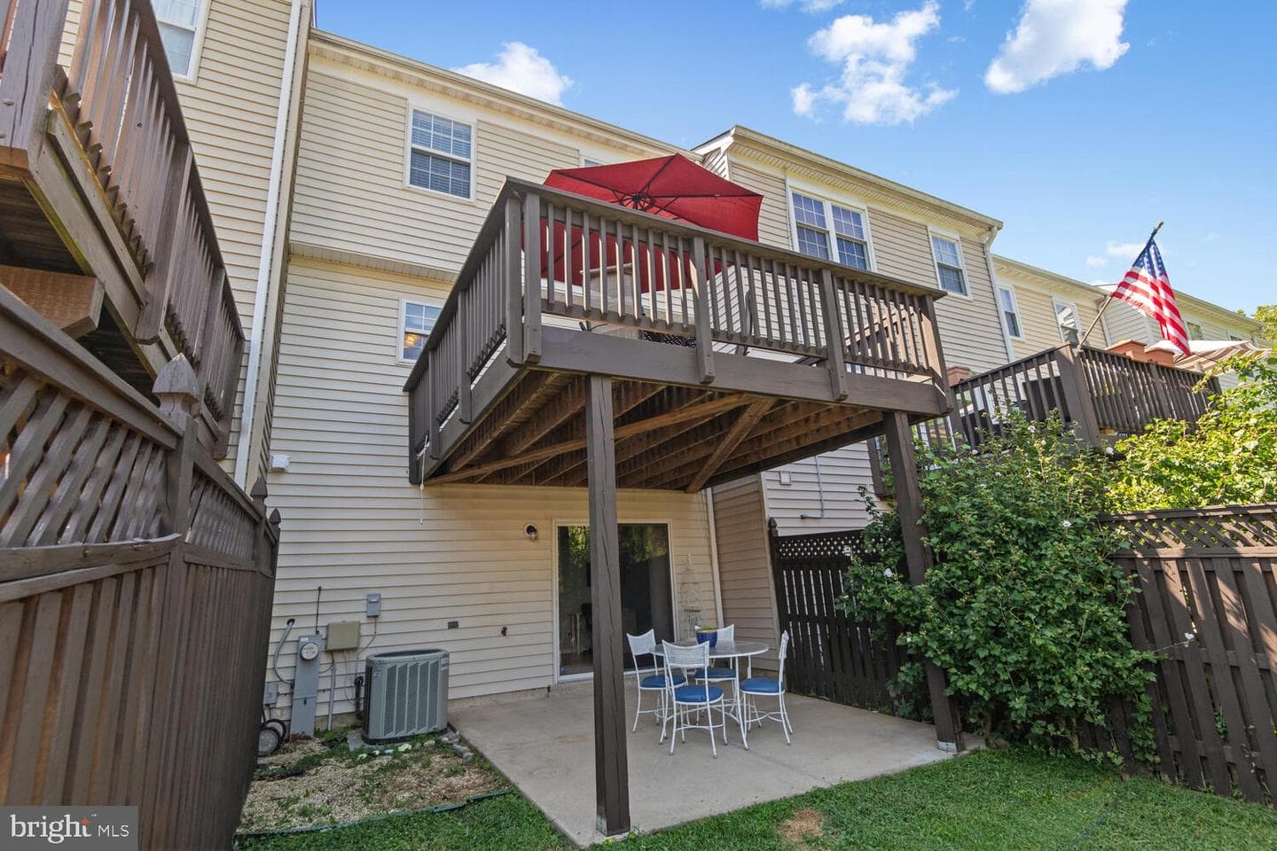1405 Anna Marie Court photo 3
