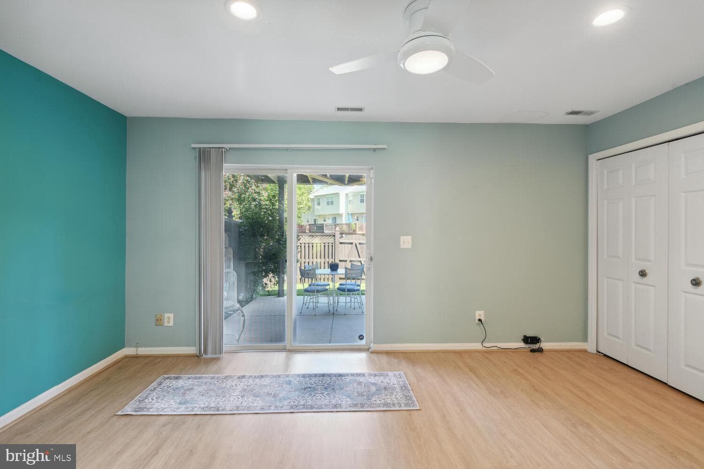 1405 Anna Marie Court photo 7
