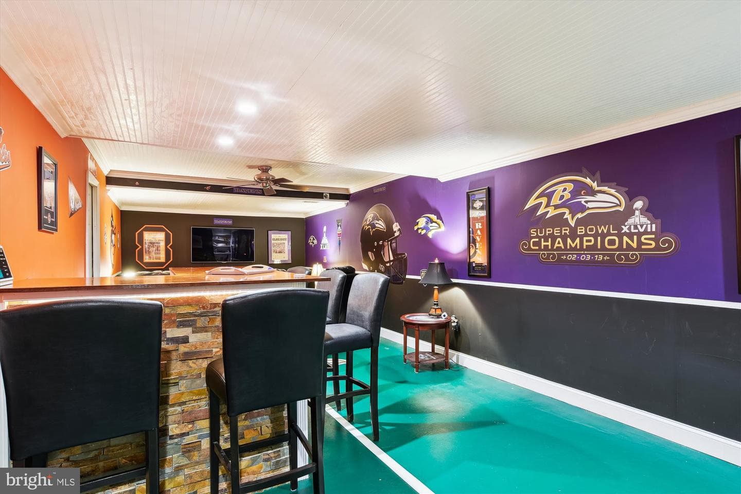8117 Equestrian Drive photo 7