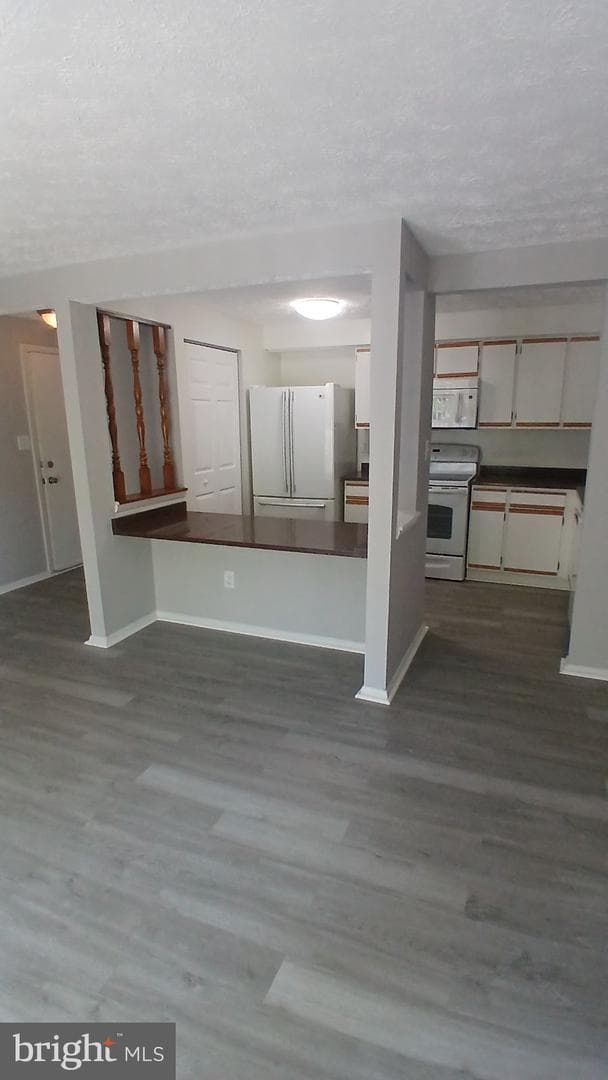 8040 Abbey Court #k photo 5