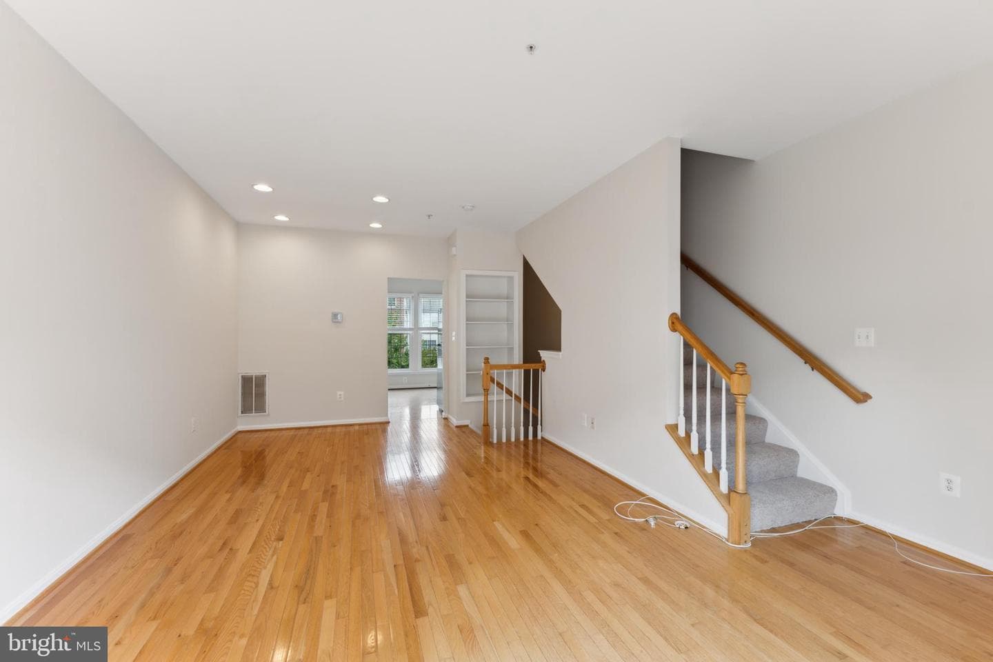 8312 Cloud Street photo 6