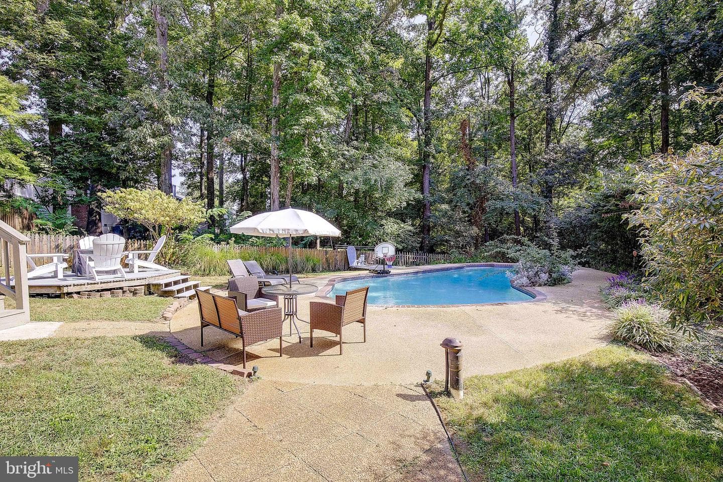 3243 Blackwalnut Drive photo 6