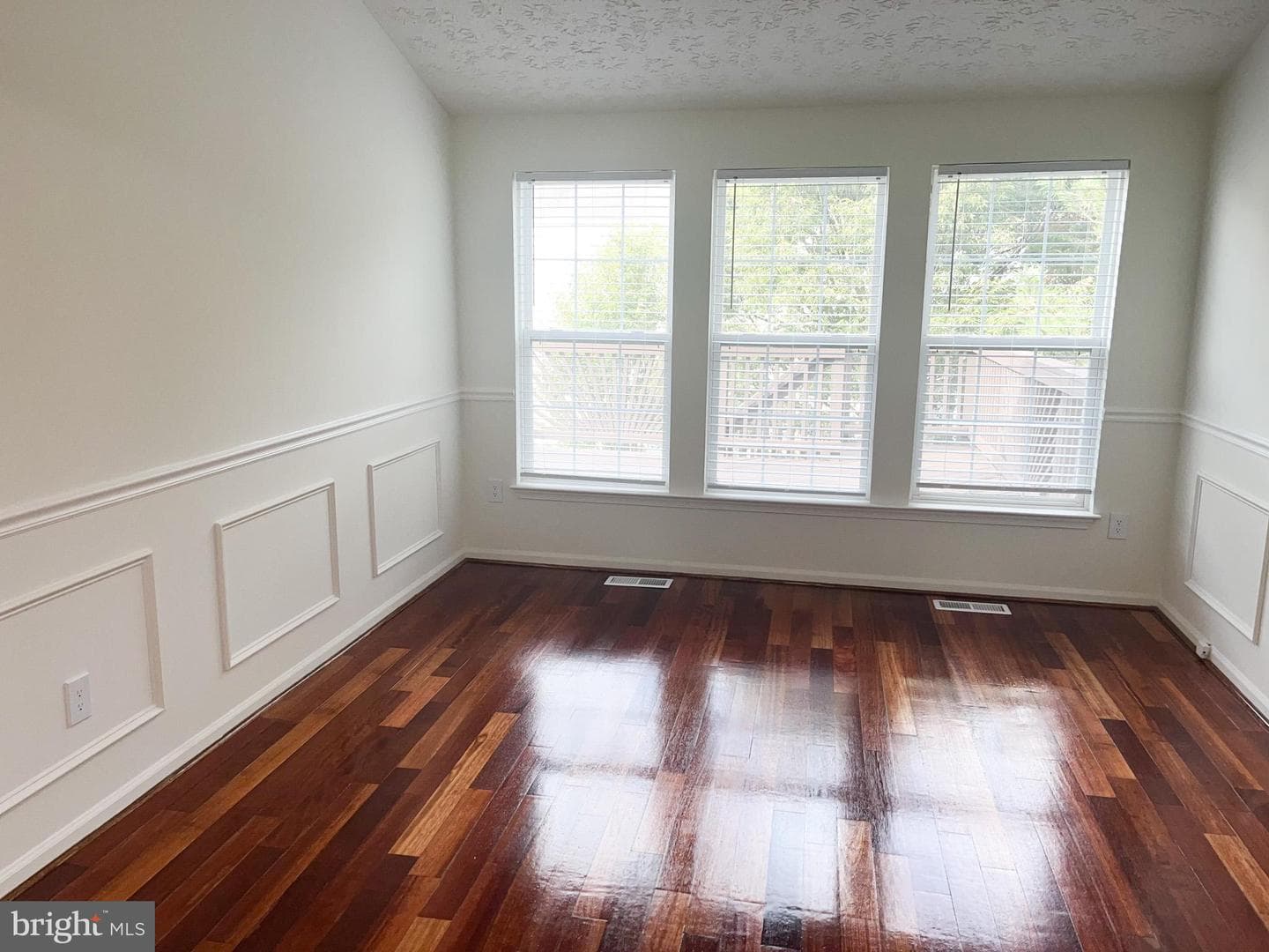 2713 Hickory Knoll Court photo 10