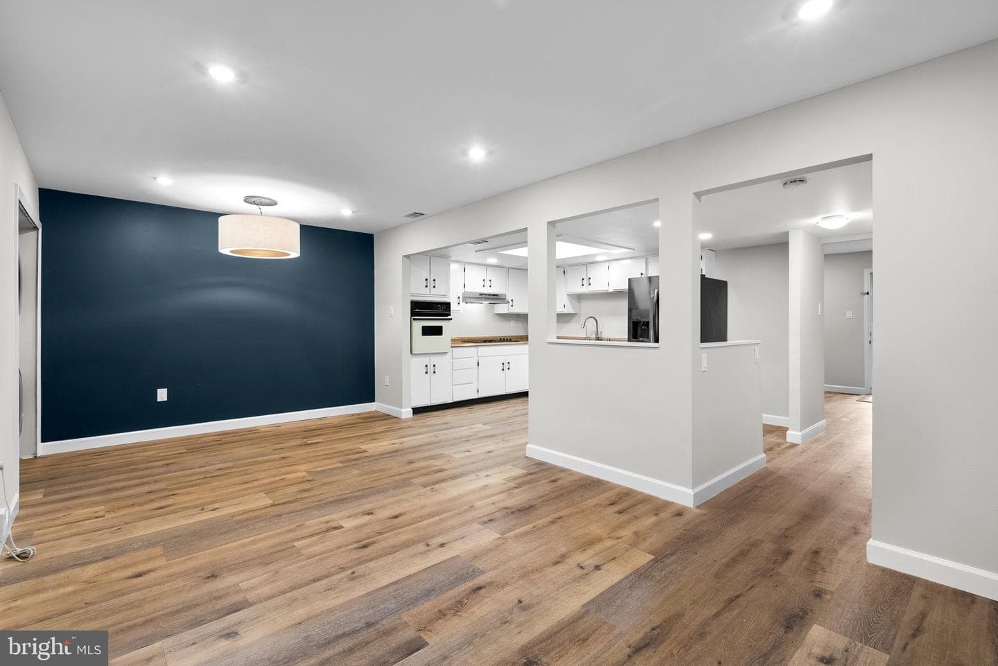 1736 Waldorf Court photo 20