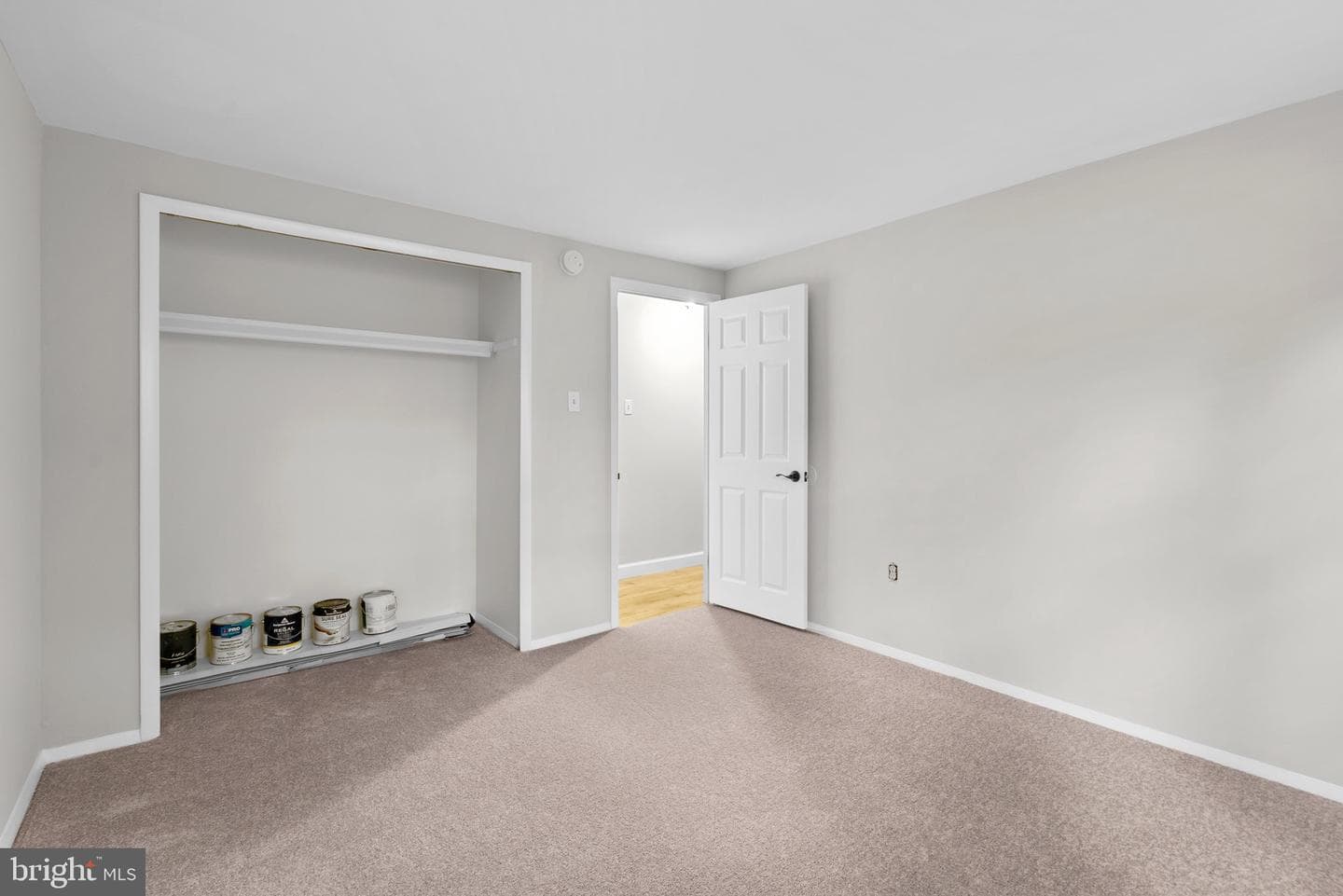 1736 Waldorf Court photo 28