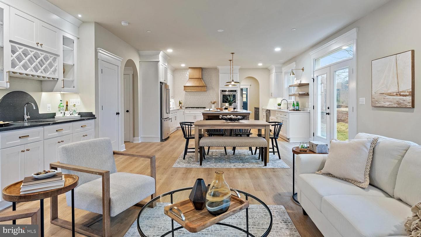 41 Stratford Drive photo 10