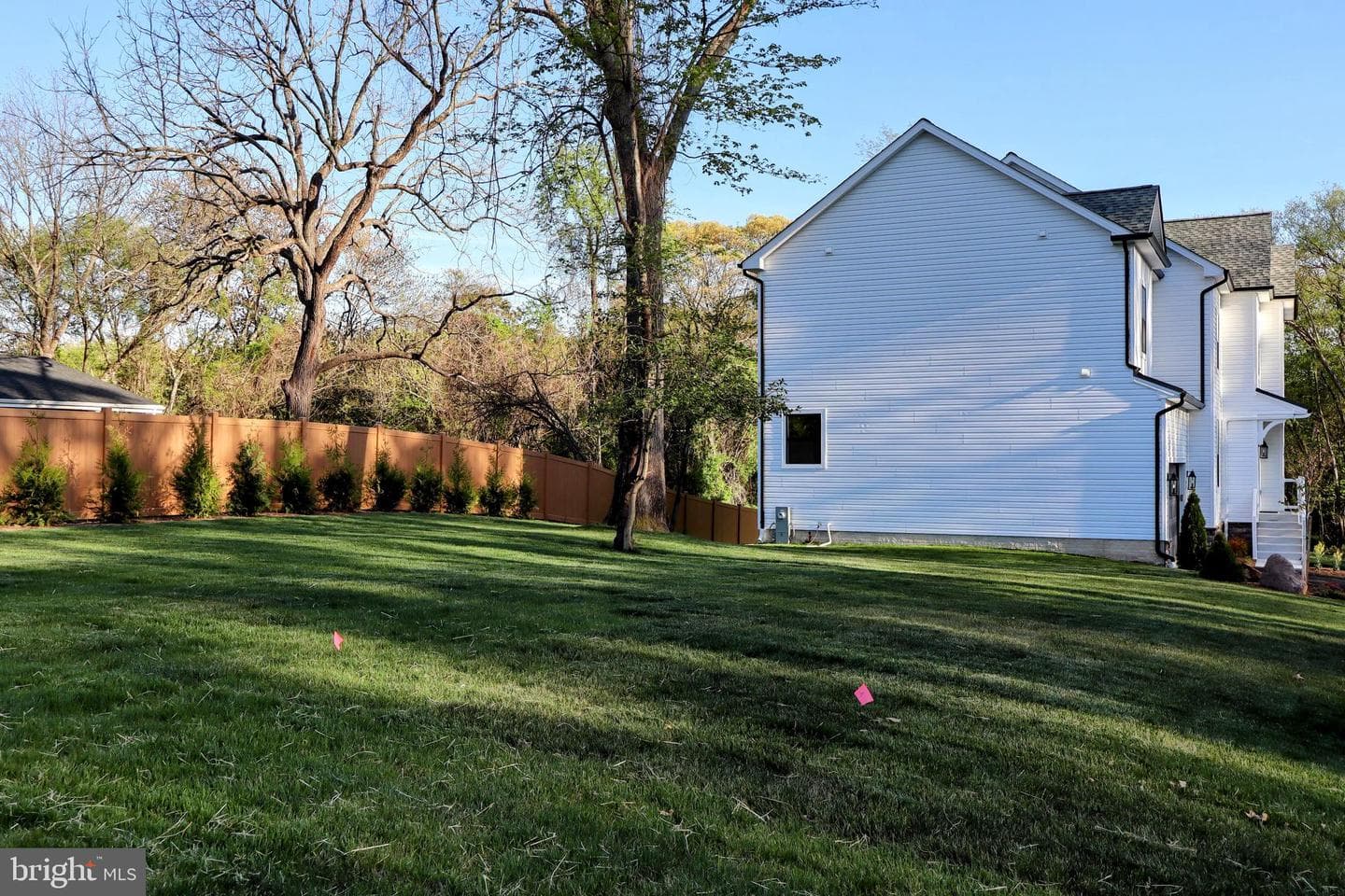 41 Stratford Drive photo 2