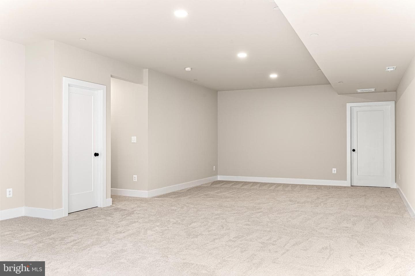41 Stratford Drive photo 21