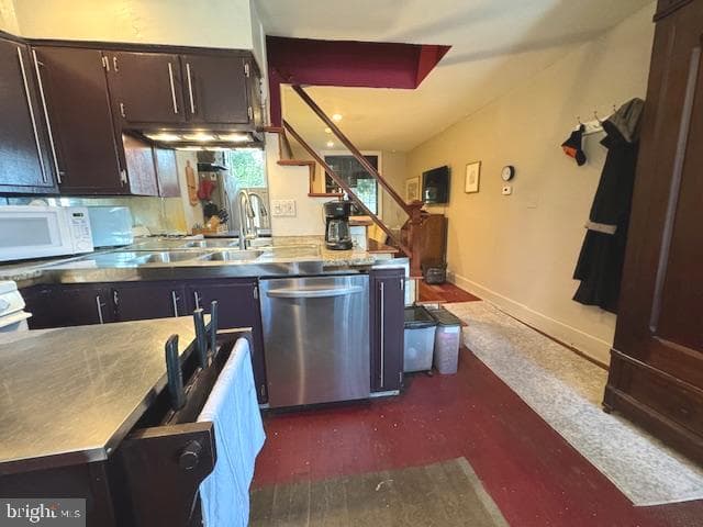 109 Northwest Street photo 5