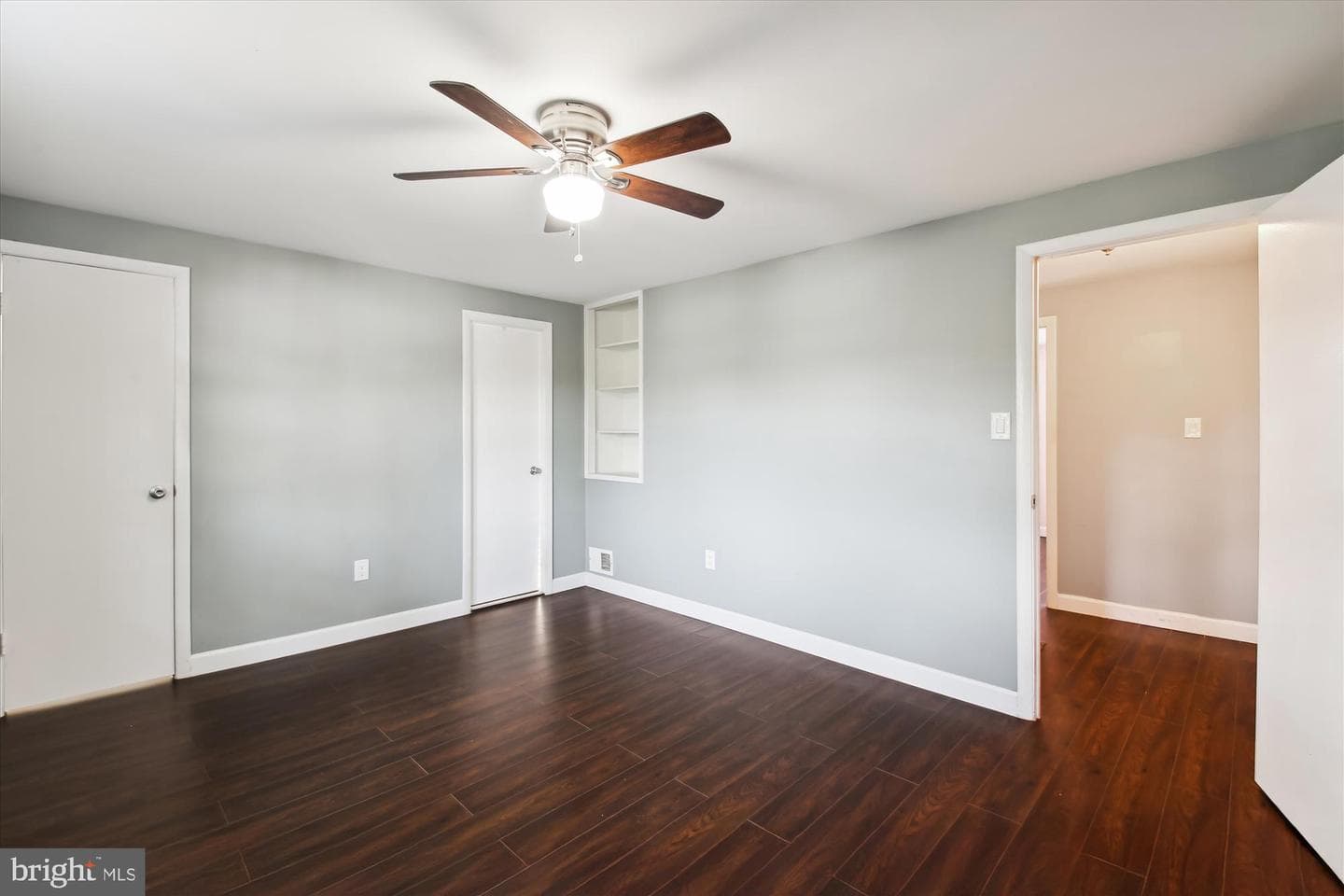 1742 Foxdale Court #135 photo 23