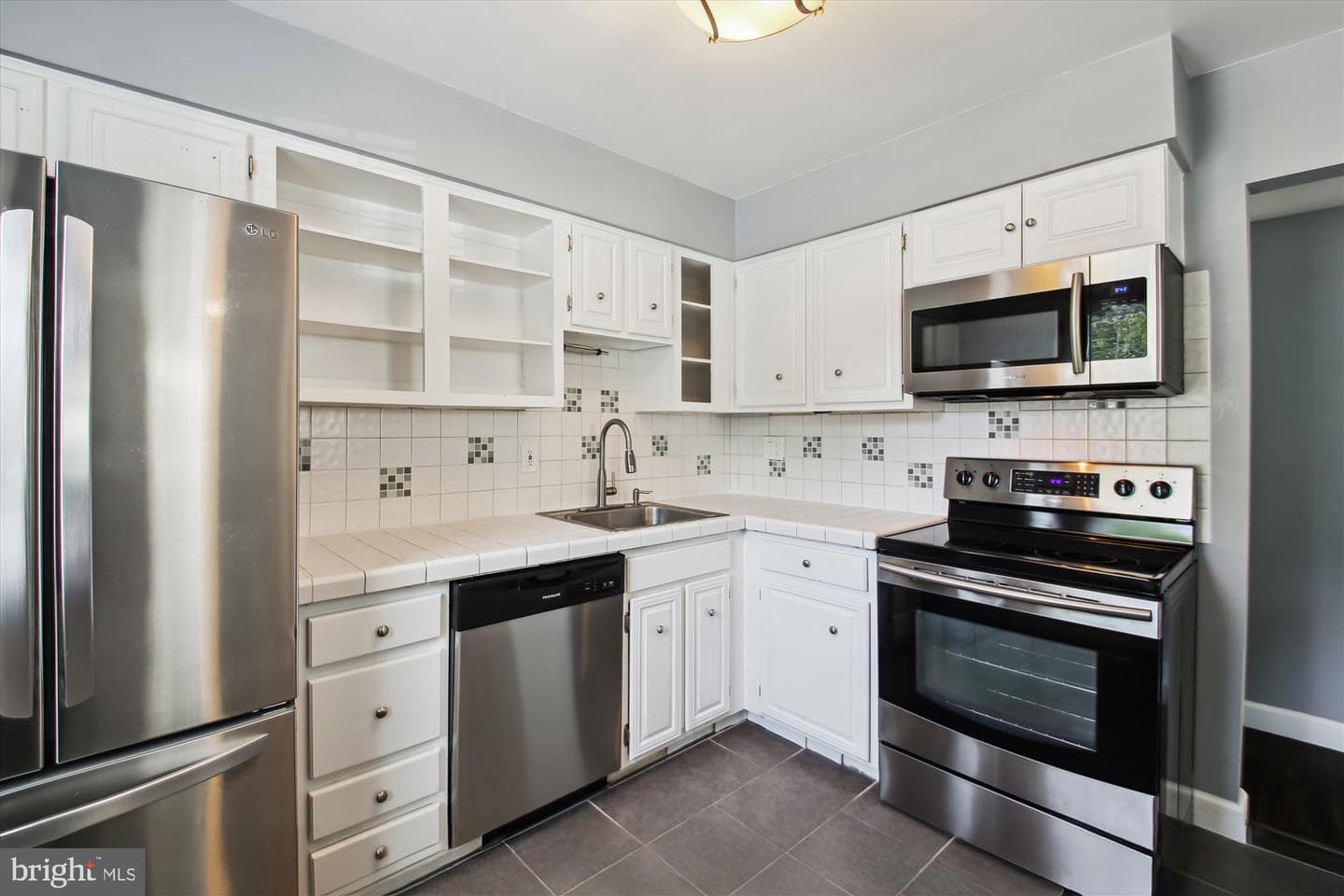 1742 Foxdale Court #135 photo 7